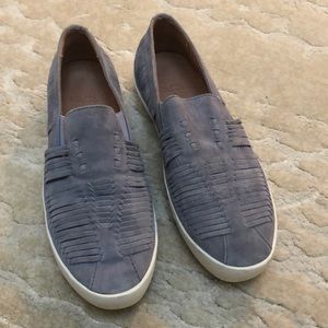 Joie slip ons